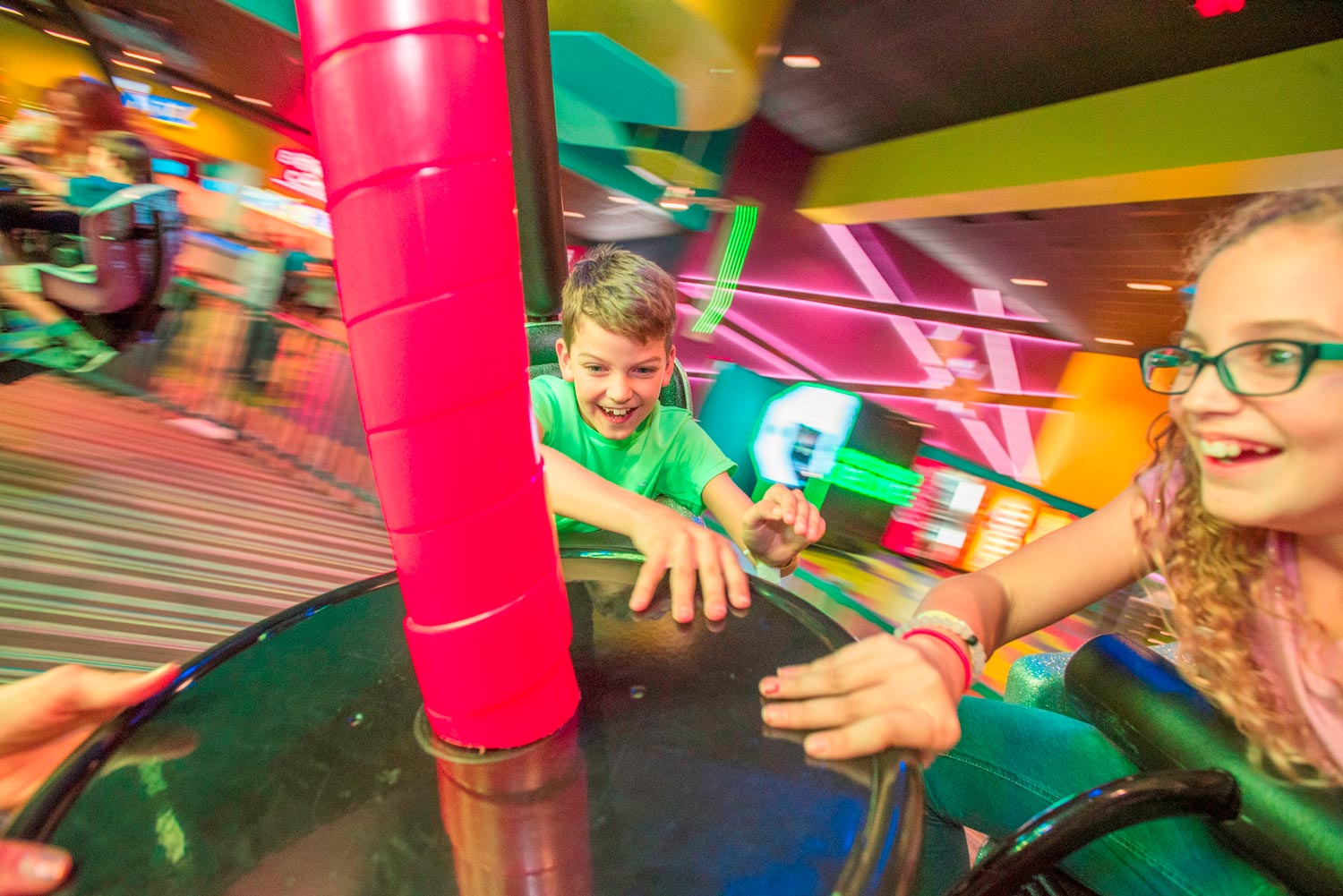 children on twister attraction